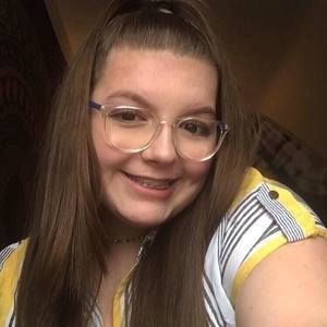 Meet your Posher, Ella